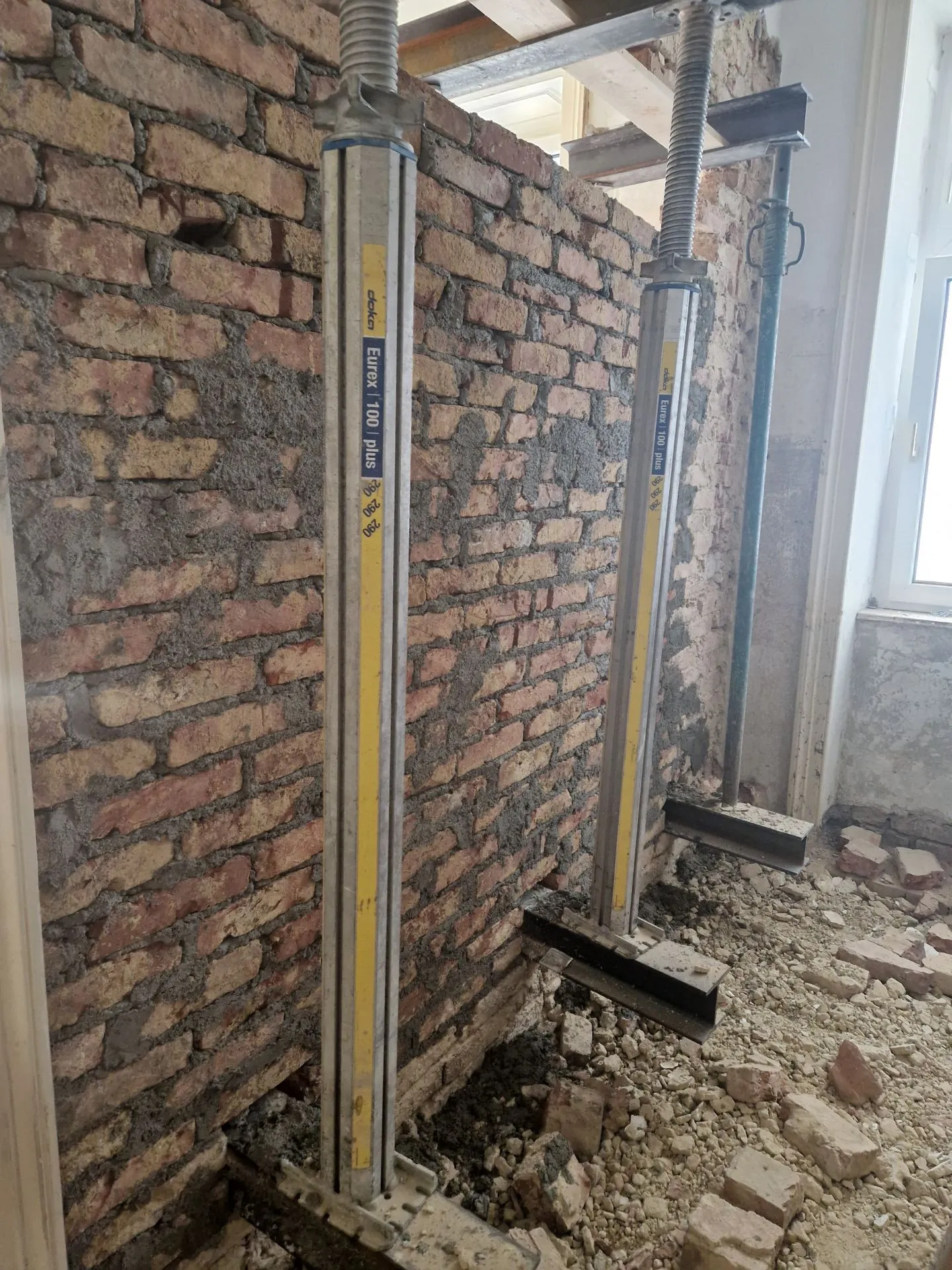 Abbrucharbeiten Wohnungssanierung Michaelerstraße 1180 Wien